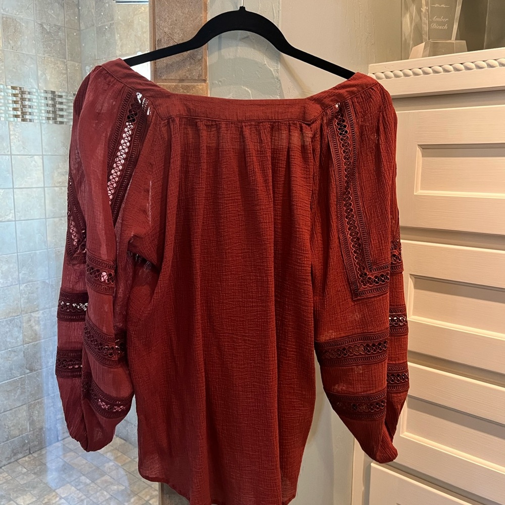 Express L Rust colored blouse - Picture 2 of 3